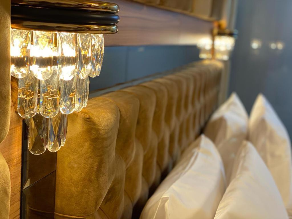 Vila Imperial One Luxury Boutique Hotel Făgăraş المظهر الخارجي الصورة