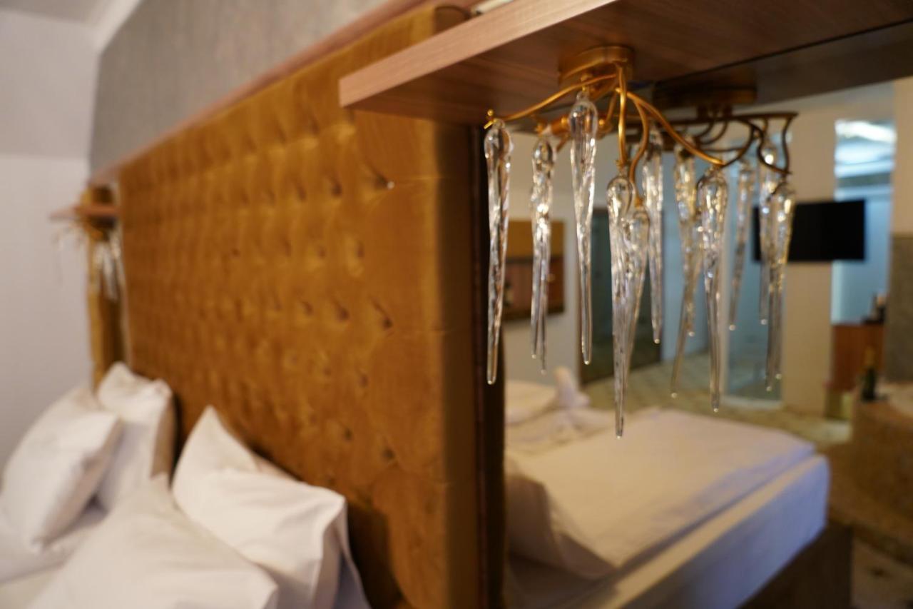 Vila Imperial One Luxury Boutique Hotel Făgăraş المظهر الخارجي الصورة