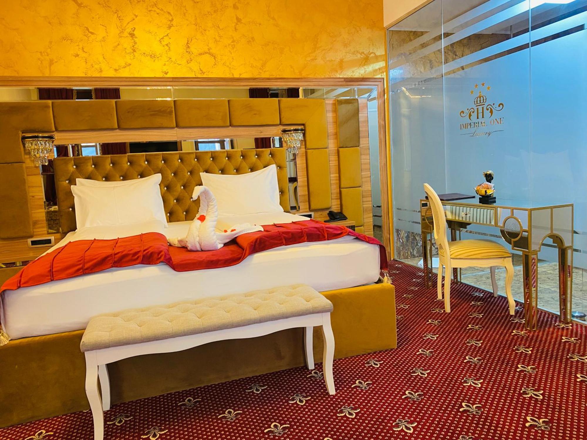 Vila Imperial One Luxury Boutique Hotel Făgăraş المظهر الخارجي الصورة