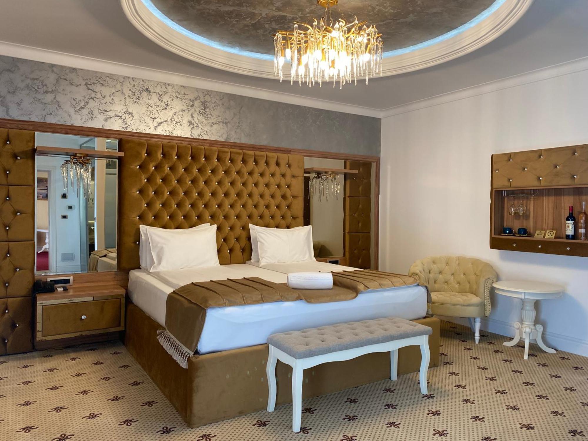 Vila Imperial One Luxury Boutique Hotel Făgăraş المظهر الخارجي الصورة